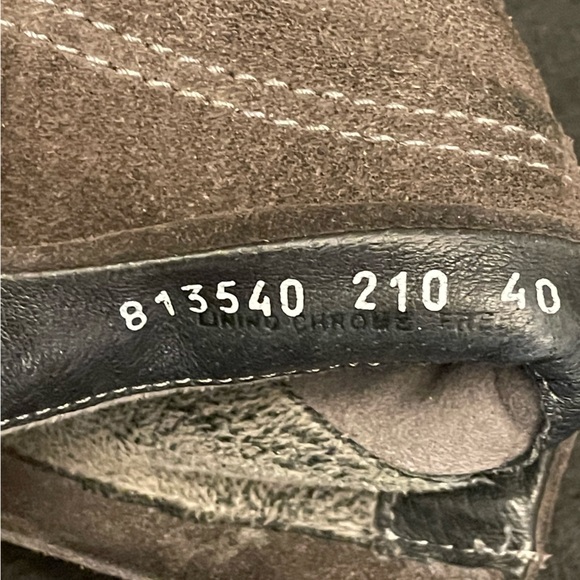 Wolky 8135 Olive Green Suede Ankle Boots, Side Zip, Size EU 40, US - Picture 9 of 11